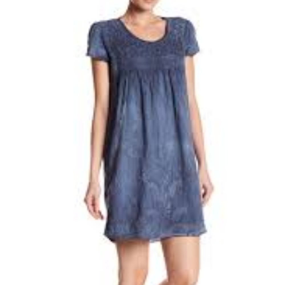 Max Studio Embroidered Dress Size Small Navy Color